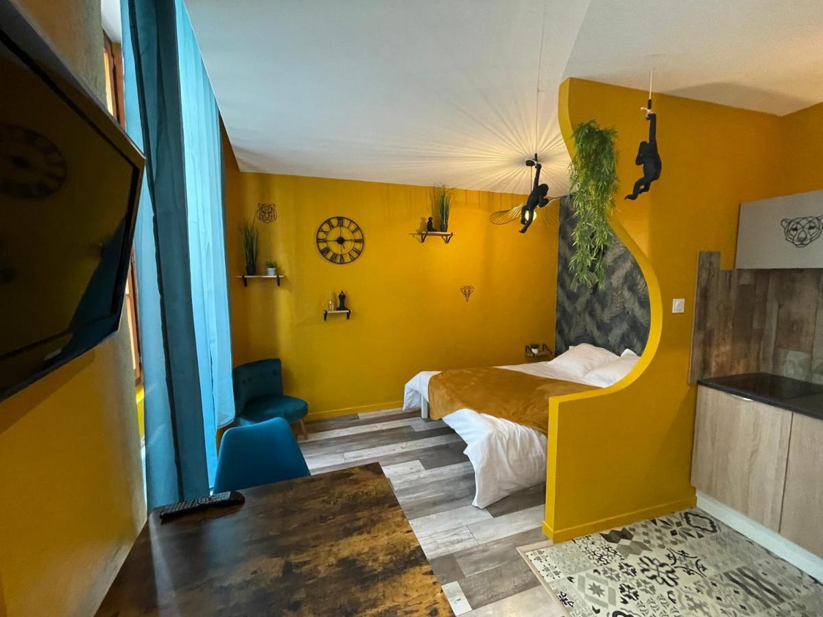 Jungle Room Romans-sur-Isere Exterior photo