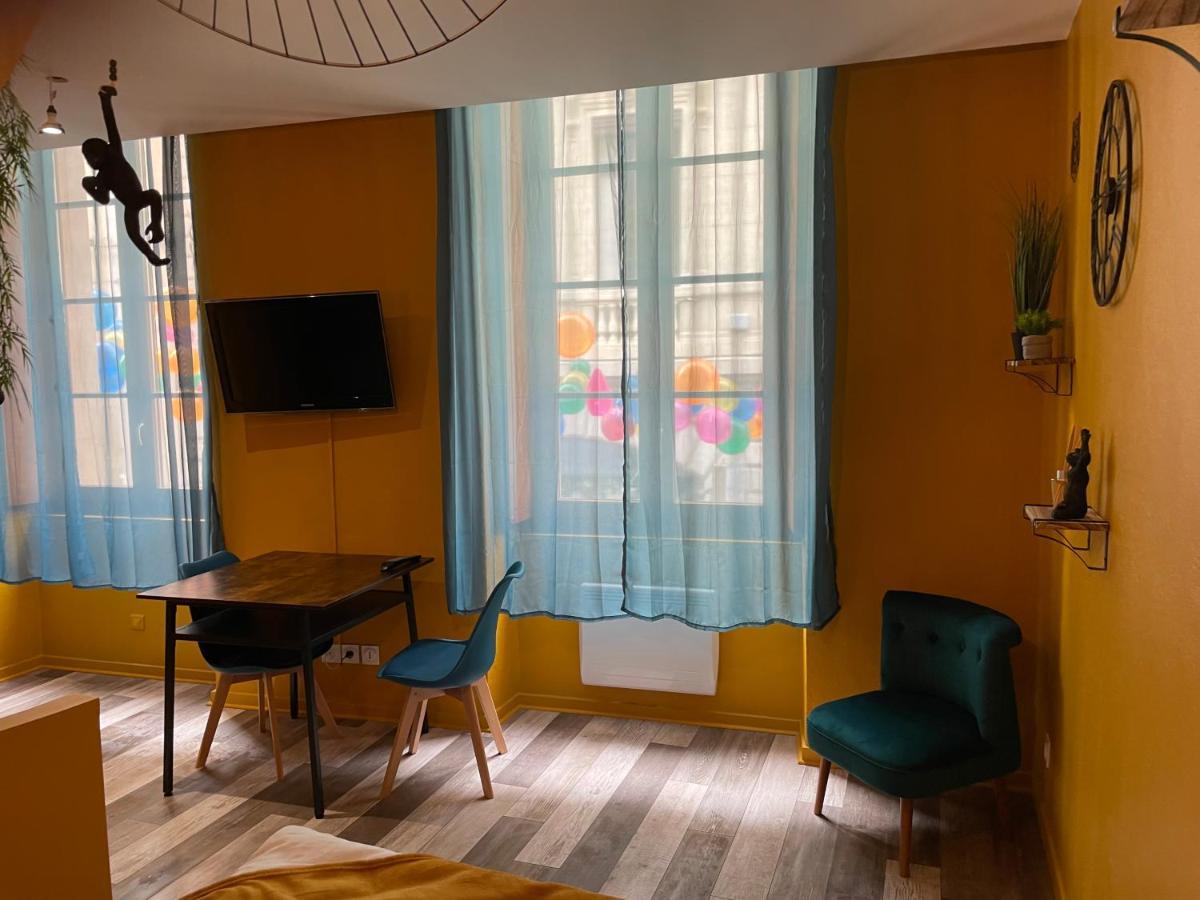 Jungle Room Romans-sur-Isere Exterior photo